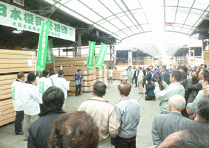 東北産材を積極販売、大阪で「復興市」を開催