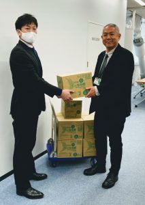 大阪府庁がコピー用紙に「木になる紙」を採用