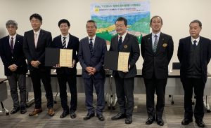 「長崎すて木な家づくりの会」と県林業公社がオフセット協定締結